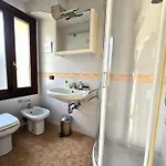 Anna's Garden Apartment Venice