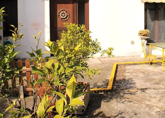 Апартаменты Anna's Garden